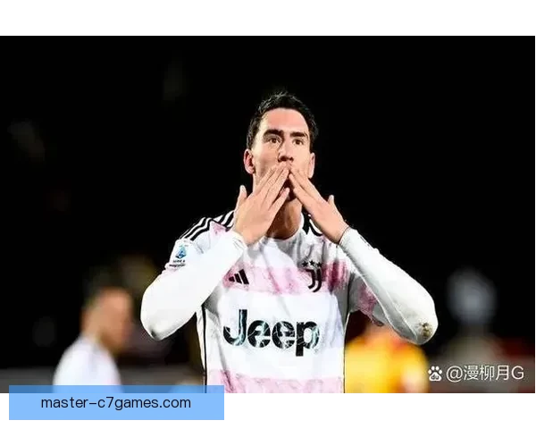 曼联冬窗重磅引援计划曝光冲击英超冠军战略全面升级引发球迷热议