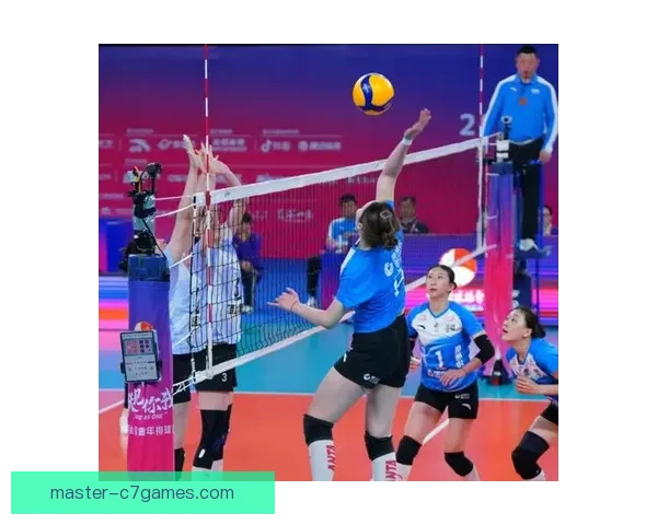 中国女排力克对手夺赛季首胜 展现新阵容强劲实力