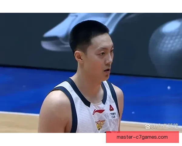 中国足球联赛迎来新篇章，豪门球队迎战新锐力量，赛事焦点引爆球迷热情